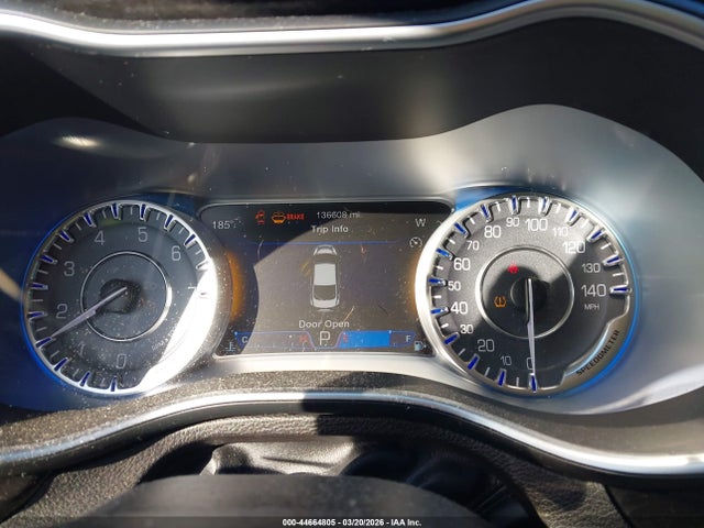 Aukcja sprzedaży 2015 Chrysler 200 C, vin: 1C3CCCCB0FN545294, numer aukcji: 44664805