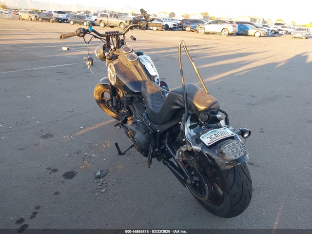 2020 HARLEY-DAVIDSON FXLRS 1HD1YWK1XLB075110 Photo 2