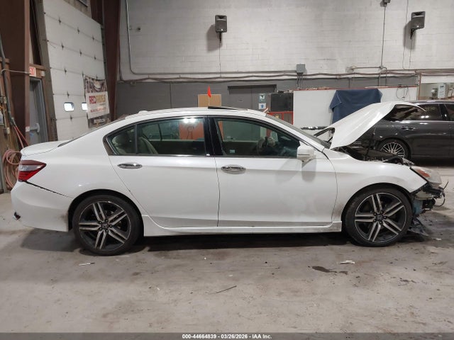 Продаж на аукціоні авто 2017 Honda Accord Touring V6, vin: 1HGCR3F94HA031396, номер лоту: 44664839