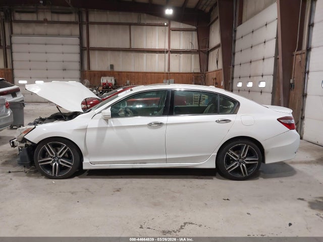 Продаж на аукціоні авто 2017 Honda Accord Touring V6, vin: 1HGCR3F94HA031396, номер лоту: 44664839