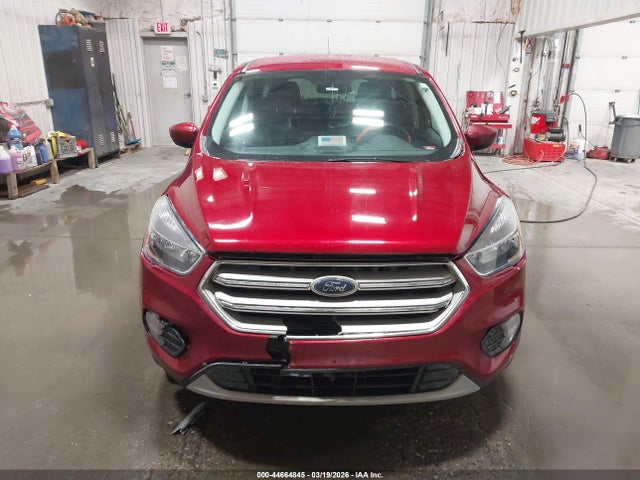 1FMCU9GD6KUA55512 Ford ESCAPE SE