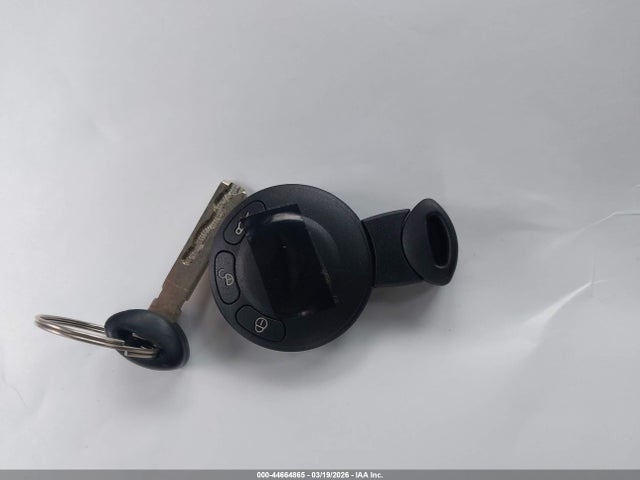 2013 MINI CONVERTIBLE WMWZP3C5XDT705174 Photo 10