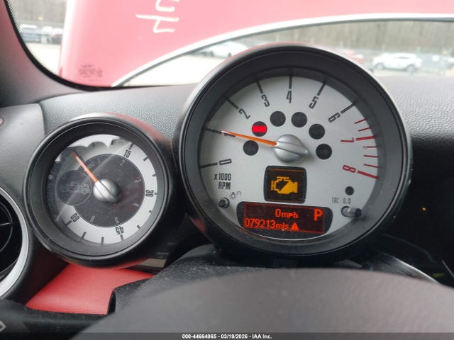 2013 MINI CONVERTIBLE WMWZP3C5XDT705174 Photo 6