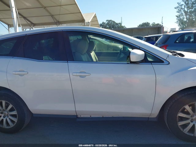 44664875 :رقم المزاد ، JM3ER2A54B0398051 vin ، 2011 Mazda Cx-7 I Sv مزاد بيع