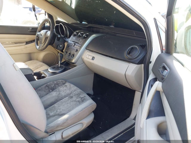 44664875 :رقم المزاد ، JM3ER2A54B0398051 vin ، 2011 Mazda Cx-7 I Sv مزاد بيع