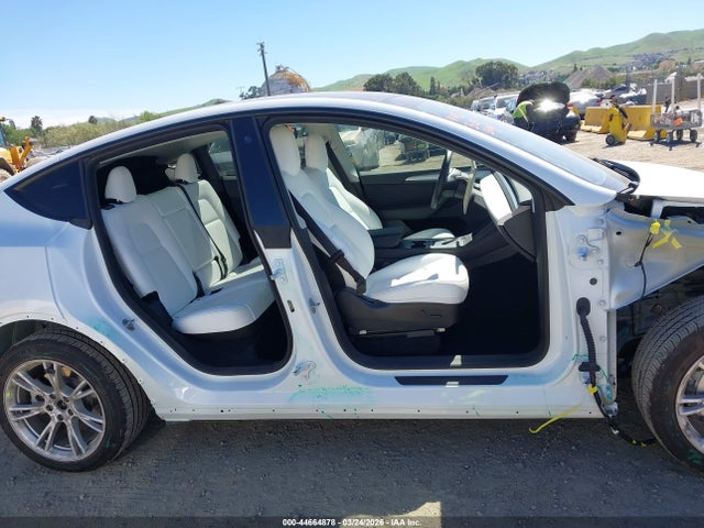 44664878 :رقم المزاد ، 7SAYGDEE6PF634048 vin ، 2023 Tesla Model Y Awd/long Range Dual Motor All-wheel Drive مزاد بيع