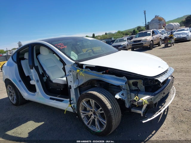 2023 TESLA MODEL Y 7SAYGDEE6PF634048 Photo 5
