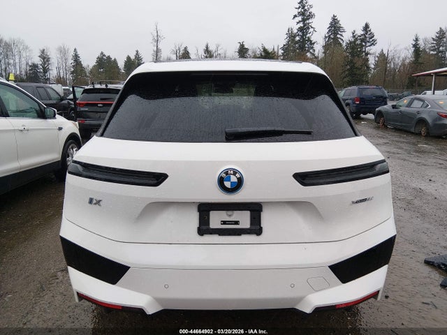 2025 Bmw Ix Xdrive50 მანქანა იყიდება აუქციონზე, vin: WB523CF05SCU12095, აუქციონის ნომერი: 44664902