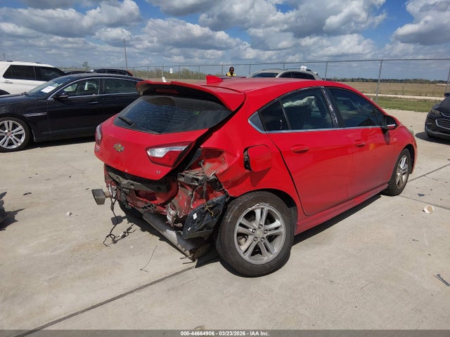 Chevrolet Cruze Lt Auto 2018 3G1BE6SM0JS601828 Image 4
