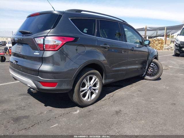 Ford ESCAPE SE 2018 1FMCU0GD6JUD07866 Image 4