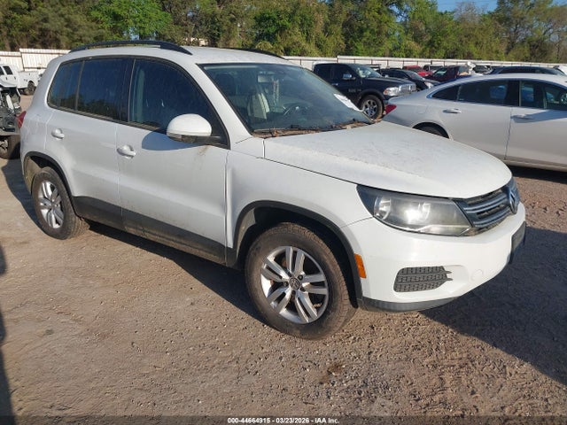 2016 VOLKSWAGEN TIGUAN WVGAV7AX6GW519373