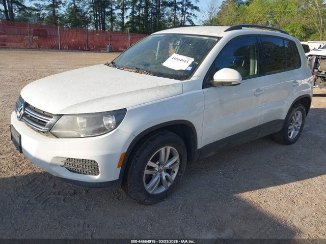 Aukcja sprzedaży 2016 Volkswagen Tiguan S, vin: WVGAV7AX6GW519373, numer aukcji: 44664915