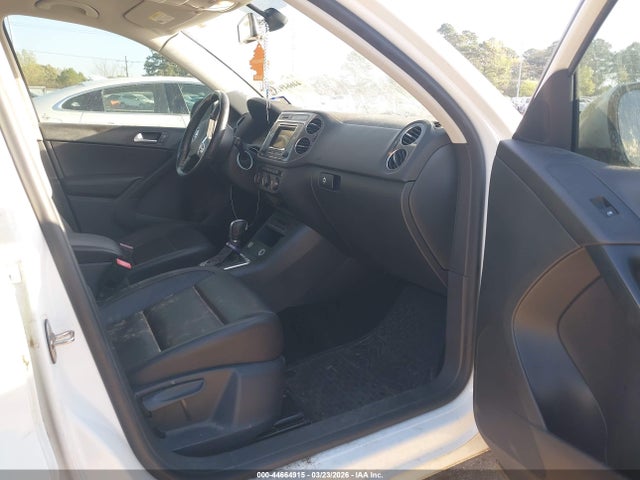 Aukcja sprzedaży 2016 Volkswagen Tiguan S, vin: WVGAV7AX6GW519373, numer aukcji: 44664915