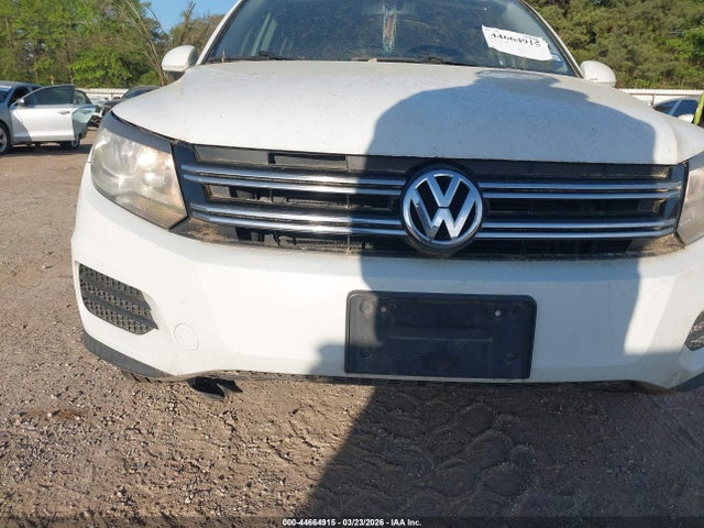 Aukcja sprzedaży 2016 Volkswagen Tiguan S, vin: WVGAV7AX6GW519373, numer aukcji: 44664915