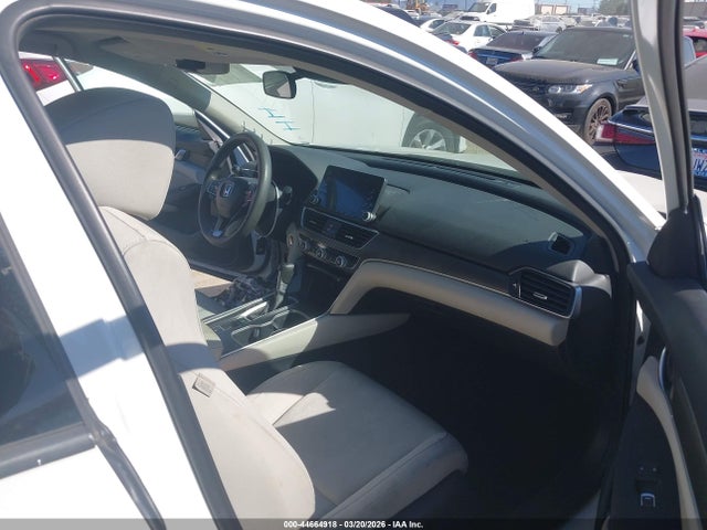1HGCV1F19JA231481 Honda ACCORD LX