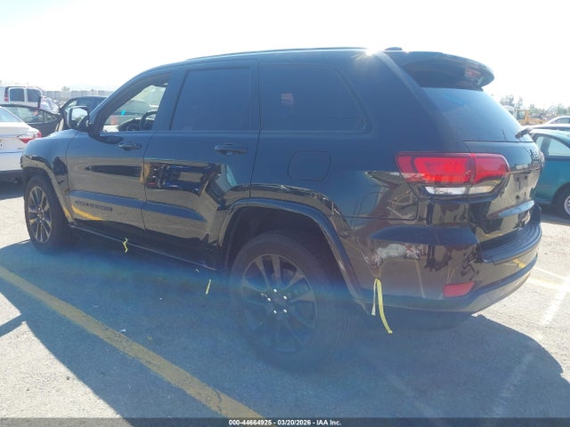2018 Jeep Grand Cherokee Altitude 4x2 მანქანა იყიდება აუქციონზე, vin: 1C4RJEAG9JC511557, აუქციონის ნომერი: 44664925