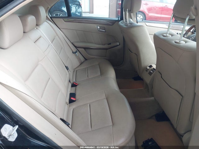 2011 Mercedes-benz E 350 მანქანა იყიდება აუქციონზე, vin: WDDHF5GB5BA515732, აუქციონის ნომერი: 44664941