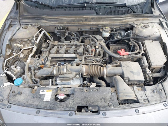 1HGCV1F1XKA082712 Honda ACCORD LX