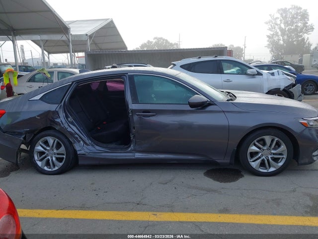 1HGCV1F1XKA082712 Honda ACCORD LX