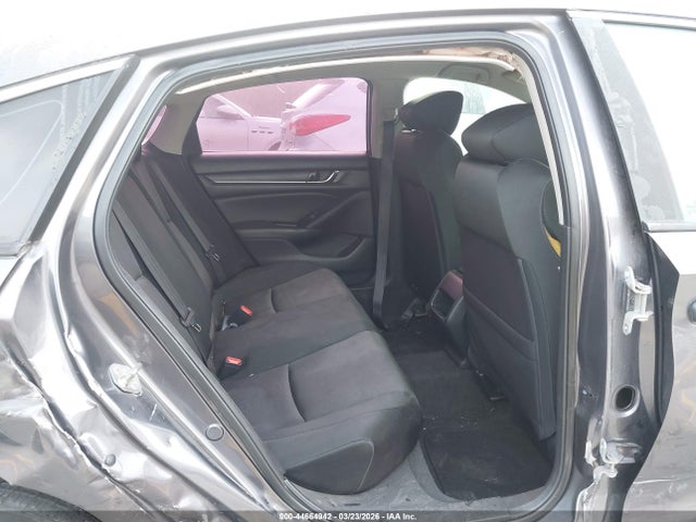 1HGCV1F1XKA082712 Honda ACCORD LX