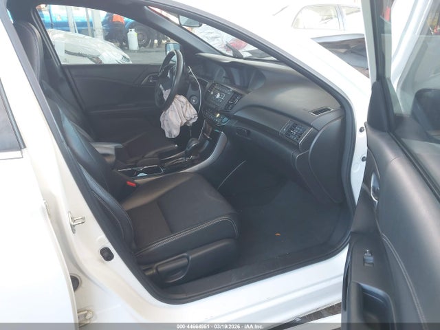 1HGCR2F54GA158865 Honda Accord Sport