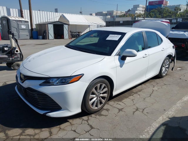 4T1B11HK3JU583848 Toyota CAMRY LE