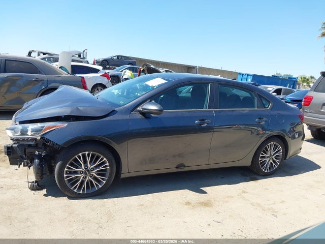 3KPF24AD3LE255587 KIA Forte Lxs