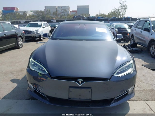 Продаж на аукціоні авто 2017 Tesla Model S 60/75, vin: 5YJSA1E18HF210971, номер лоту: 44664965