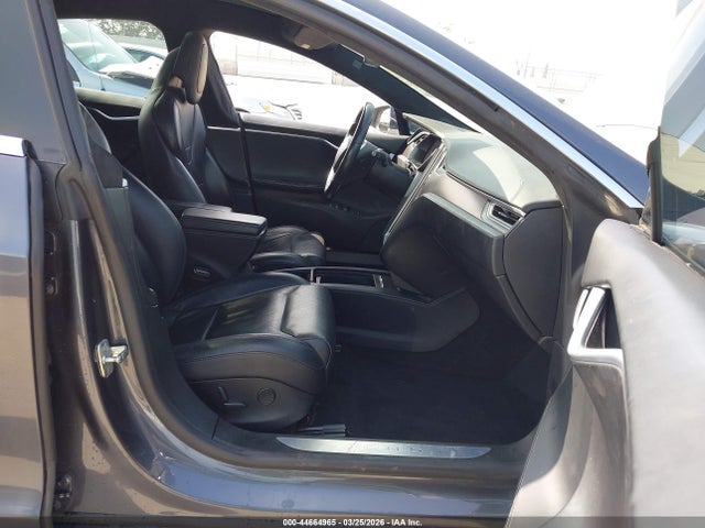 Продаж на аукціоні авто 2017 Tesla Model S 60/75, vin: 5YJSA1E18HF210971, номер лоту: 44664965