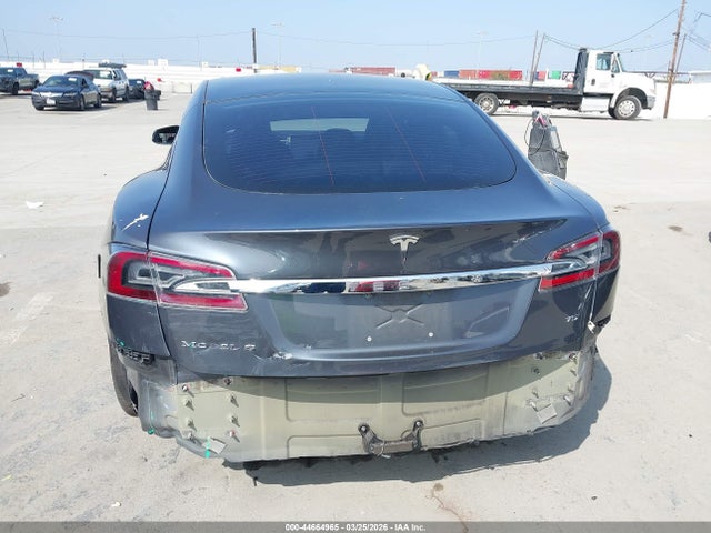 Продаж на аукціоні авто 2017 Tesla Model S 60/75, vin: 5YJSA1E18HF210971, номер лоту: 44664965