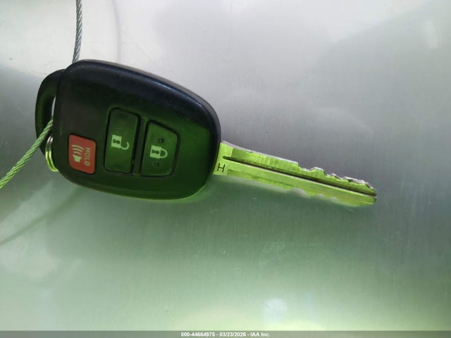 JTDKDTB35H1591423 Toyota Prius C Two