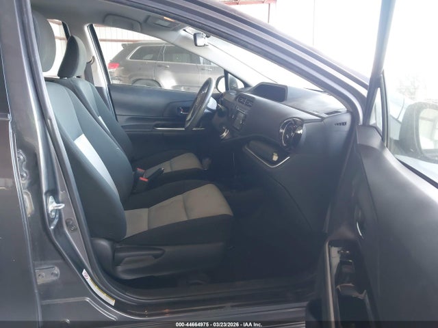 JTDKDTB35H1591423 Toyota Prius C Two
