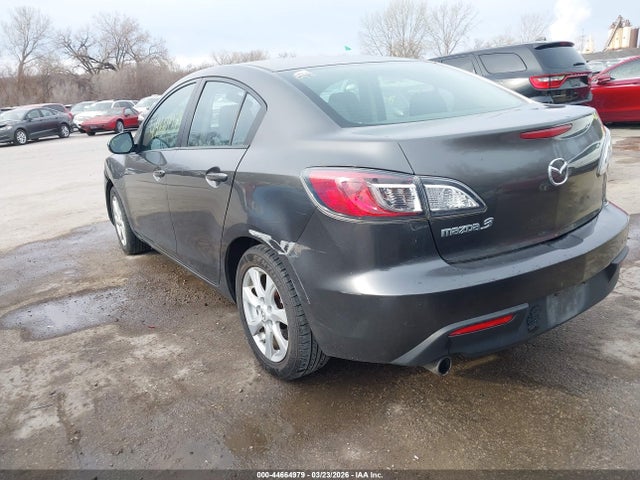2011 MAZDA MAZDA3 JM1BL1VFXB1901392 Photo 2