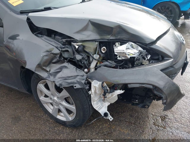 2011 MAZDA MAZDA3 JM1BL1VFXB1901392 Photo 5