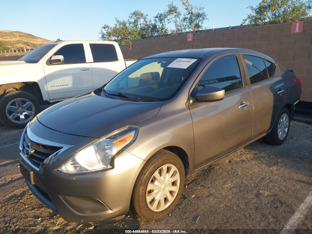 3N1CN7AP8JL801477 Nissan Versa 1.6 Sv