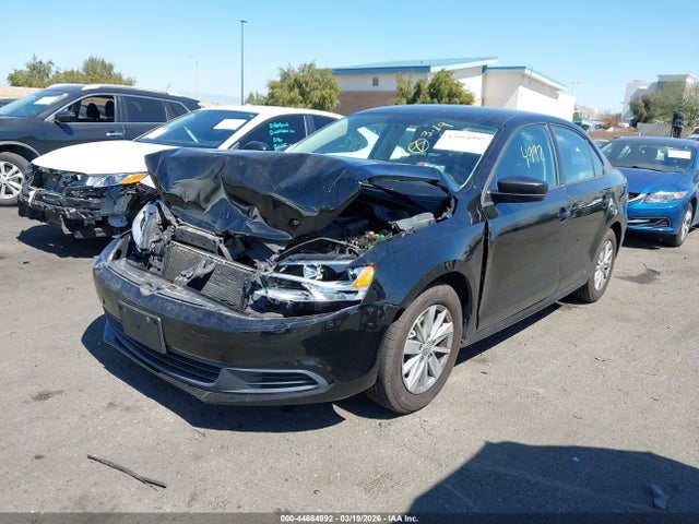 Продажа на аукционе авто 2013 Volkswagen Jetta 2.0l S, vin: 3VW2K7AJ9DM305774, номер лота: 44664992