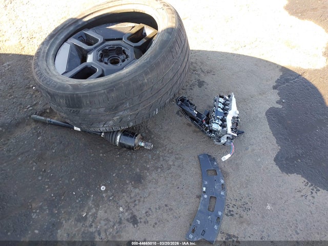 2024 Kia Ev9 Gt-line მანქანა იყიდება აუქციონზე, vin: KNDAEFS52R6030399, აუქციონის ნომერი: 44665010