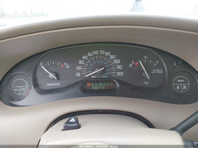 2003 Buick Century Custom მანქანა იყიდება აუქციონზე, vin: 2G4WS52J131225555, აუქციონის ნომერი: 44665011