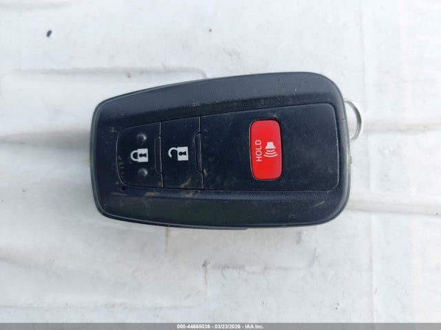 JTDKARFU1H3044507 Toyota Prius Four