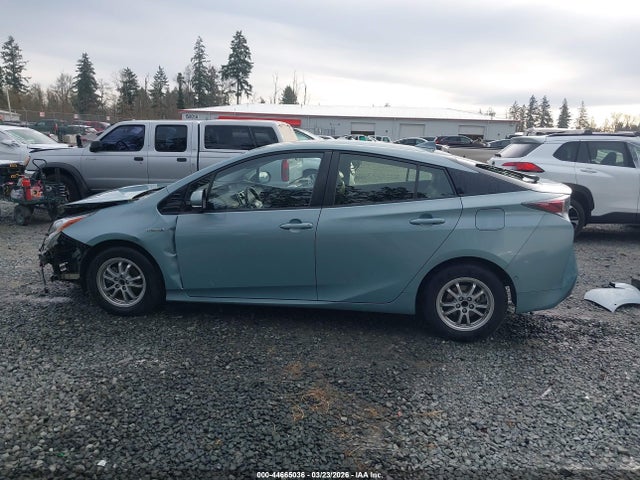 JTDKARFU1H3044507 Toyota Prius Four