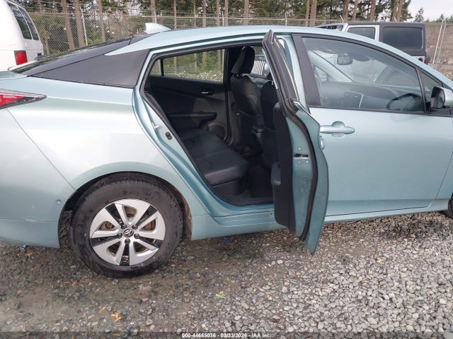 JTDKARFU1H3044507 Toyota Prius Four