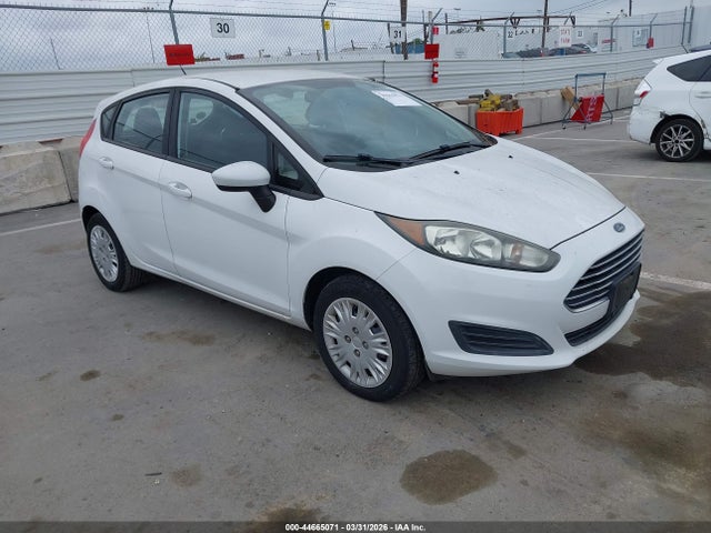 Ford FIESTA S 2016 3FADP4TJ9GM172095 Image 1