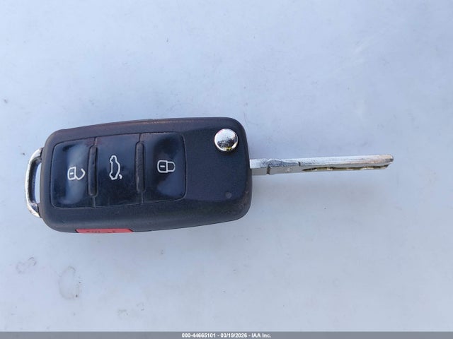 Aukcja sprzedaży 2011 Volkswagen Jetta 2.0l S, vin: 3VW2K7AJ4BM010143, numer aukcji: 44665101