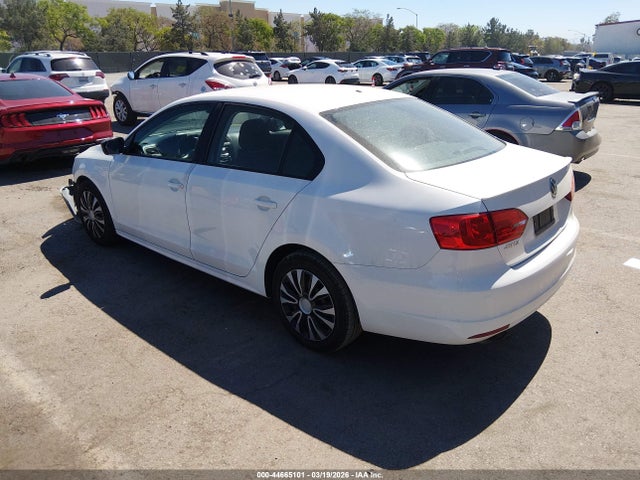 Aukcja sprzedaży 2011 Volkswagen Jetta 2.0l S, vin: 3VW2K7AJ4BM010143, numer aukcji: 44665101