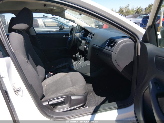 Aukcja sprzedaży 2011 Volkswagen Jetta 2.0l S, vin: 3VW2K7AJ4BM010143, numer aukcji: 44665101