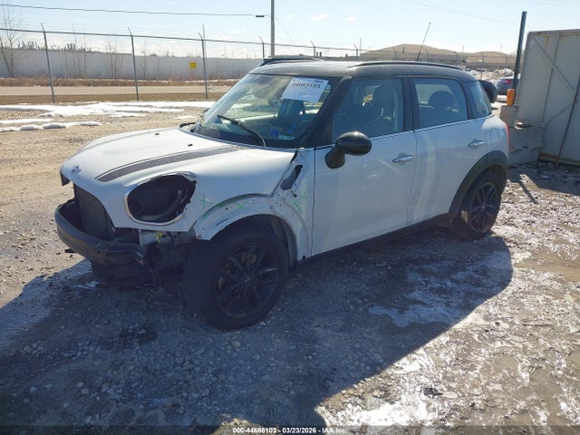 2015 MINI COUNTRYMAN WMWZC3C55FWT06699 Photo 1
