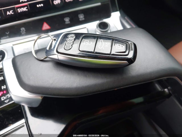 Продажа на аукционе авто 2022 Audi E-tron Chronos Quattro, vin: WA1VABGEXNB015255, номер лота: 44665104