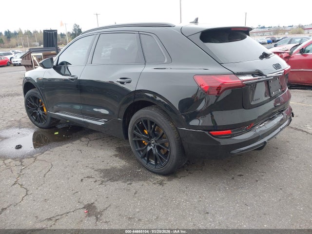 Продажа на аукционе авто 2022 Audi E-tron Chronos Quattro, vin: WA1VABGEXNB015255, номер лота: 44665104