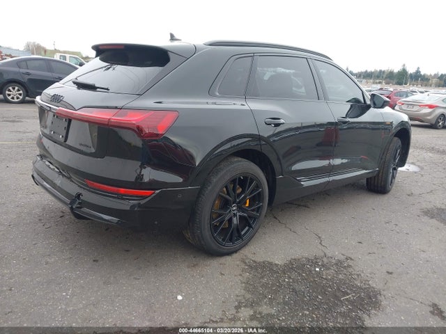 Продажа на аукционе авто 2022 Audi E-tron Chronos Quattro, vin: WA1VABGEXNB015255, номер лота: 44665104