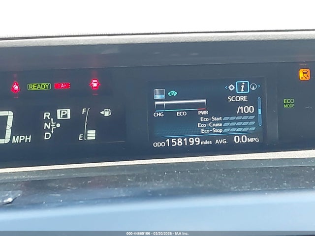 JTDZN3EUXGJ046073 Toyota Prius V Four